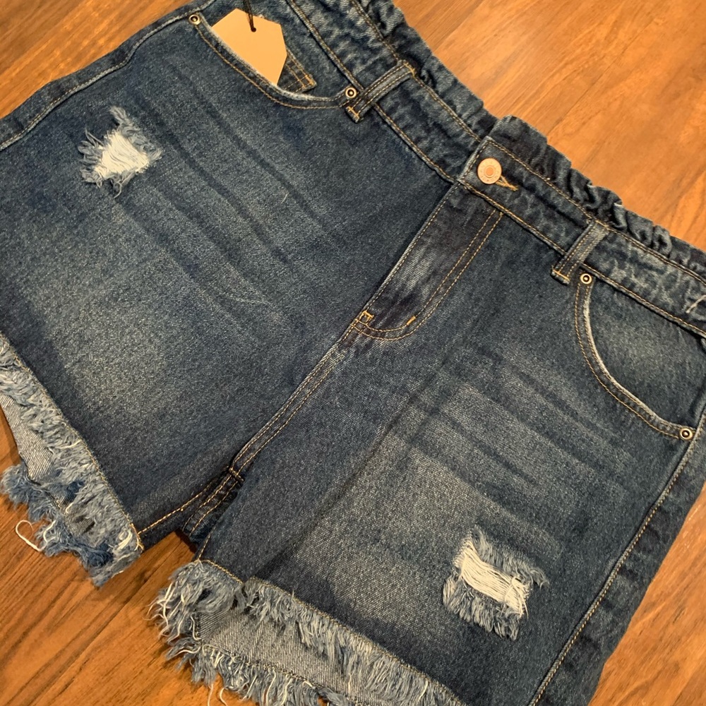 High waisted paper bag denim shorts